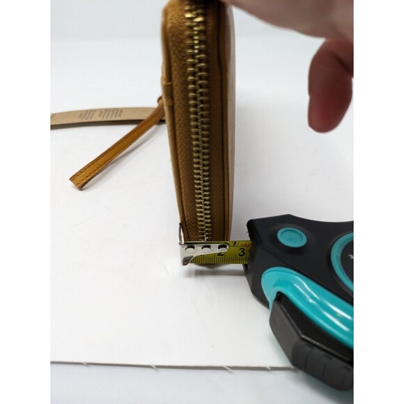 NWT $85 Margot New York Gabby Single Zip Around Leather Wallet Wristlet Cognac - Picture 10 of 10